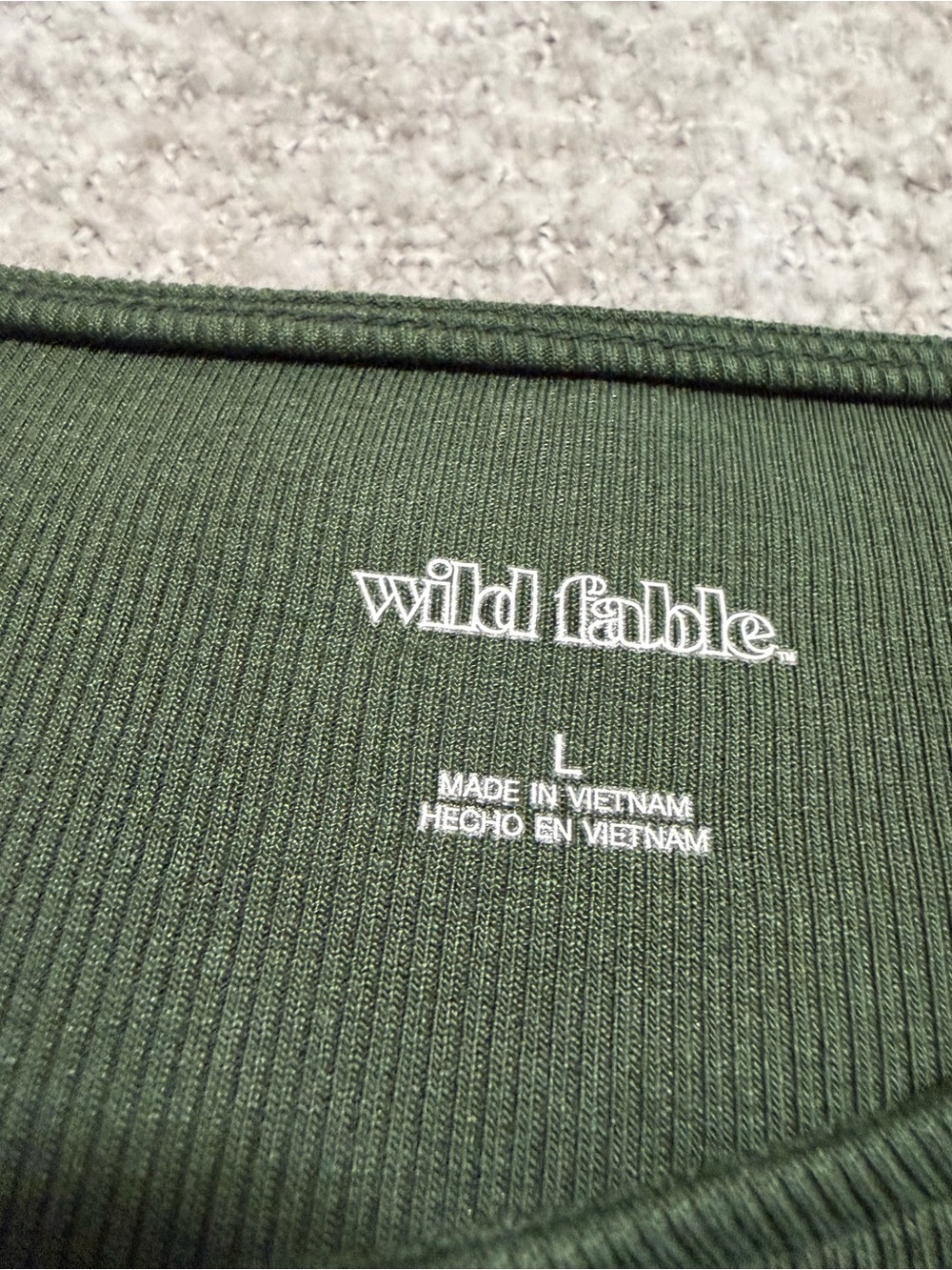 NWOT wild fable Ribbed Long Sleeve Scoop Neck Top - Olive - Picture 4 of 6